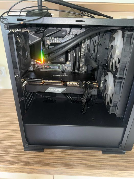 Komputer gamingowy / RTX 2070 Super / 32GB RAM / i5-9600k / 500GB+1TB