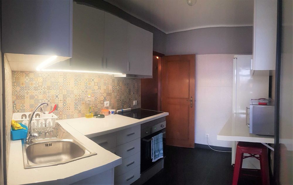 Arrendar alugar quarto Aveiro, 500m da Universidade. 4 Estudante. 919 353 041.