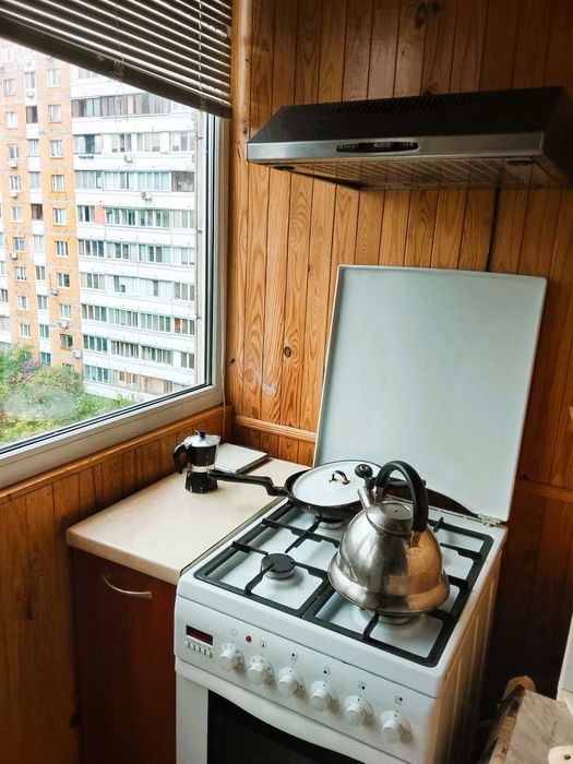 Продаж 3к квартири на Б-р В.Висоцького 6 Троещина Деснянский р-н