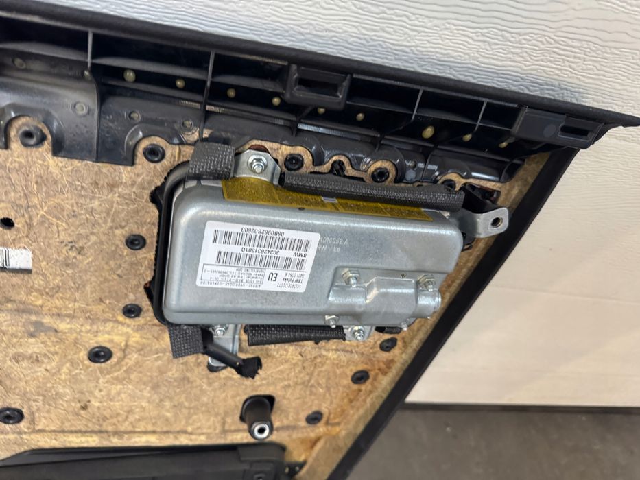bmw x3 e83 tapicerka boczek airbag drzwi lewy przód
