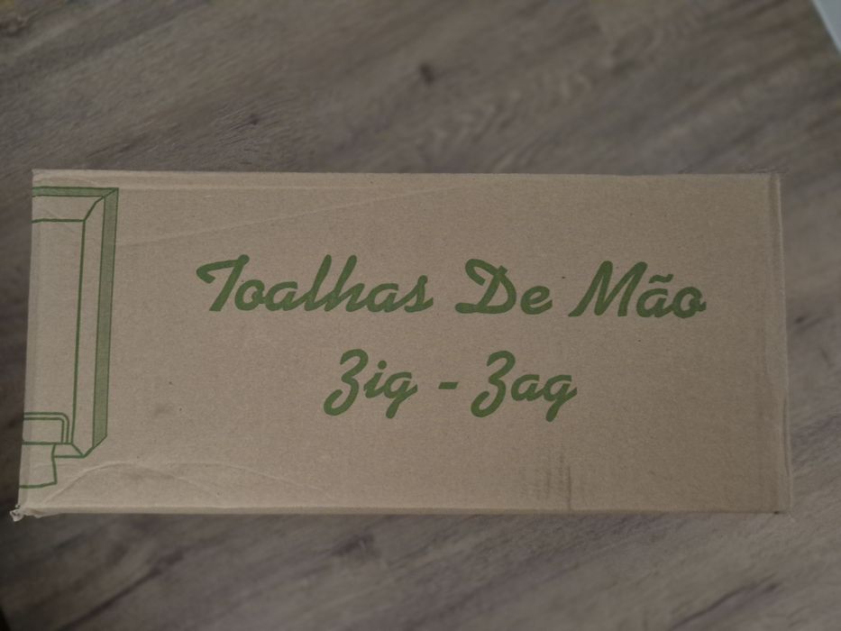 Toalhas de papel zig-zag