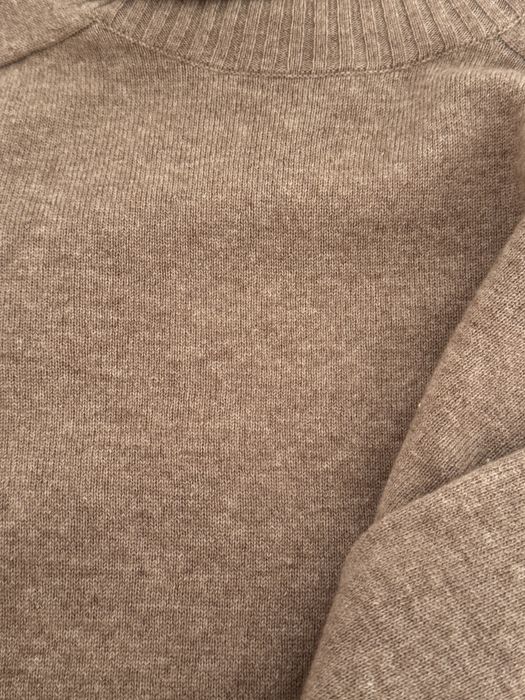 Светр Massimo Dutti S свитер бежевый