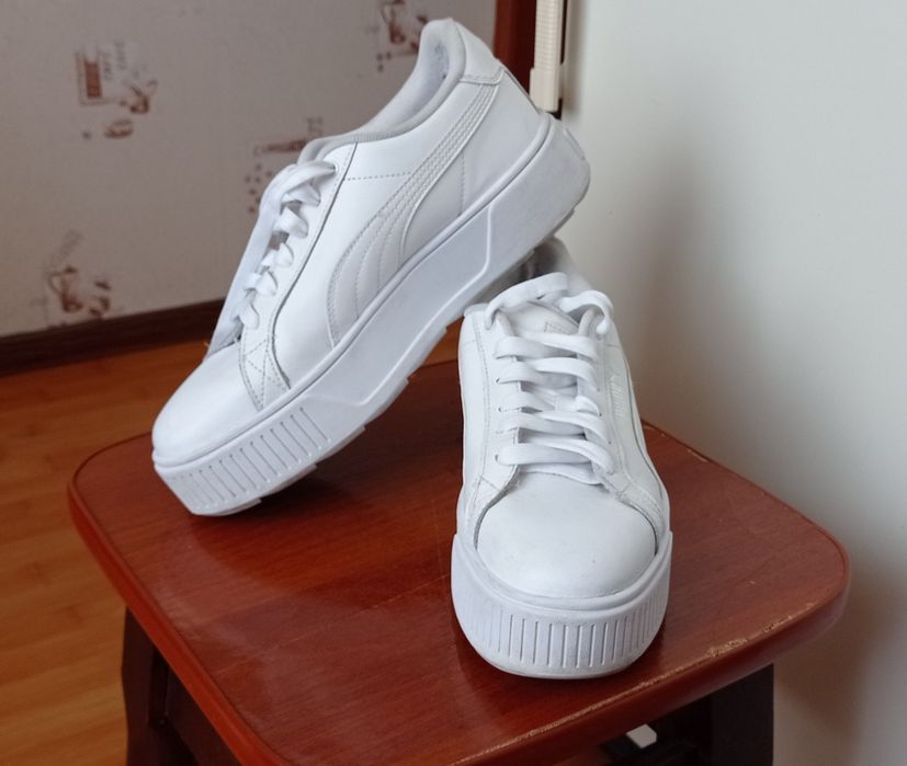 Жіночі кросівки Puma оригінальні, розмір 40,5