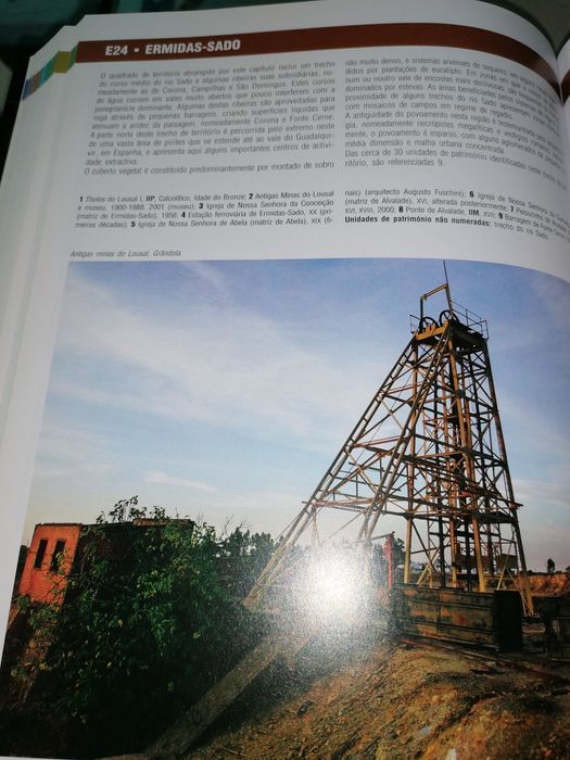 Coleção 12 volumes Portugal Património + Atlas - por estrear