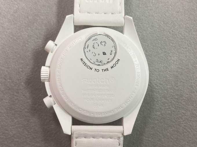 Bioceramiczna misja Moonswatch do fazy księżyca Snoopy