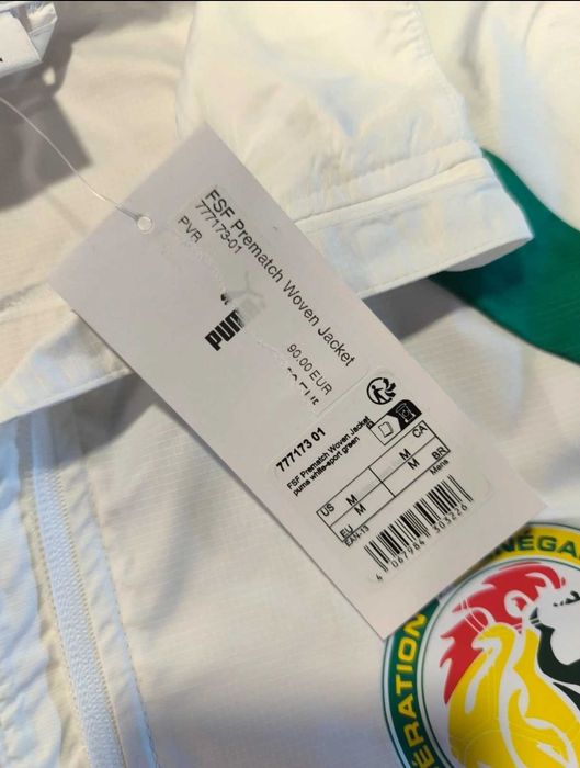 Casaco "Veste" Puma do Senegal, modelo Pre-Match Woven 2024/2025