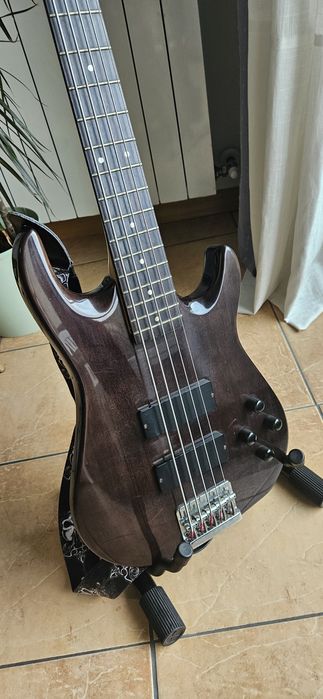 Contrabaixo Ativo 5 Cordas - Hamer Velocity 2