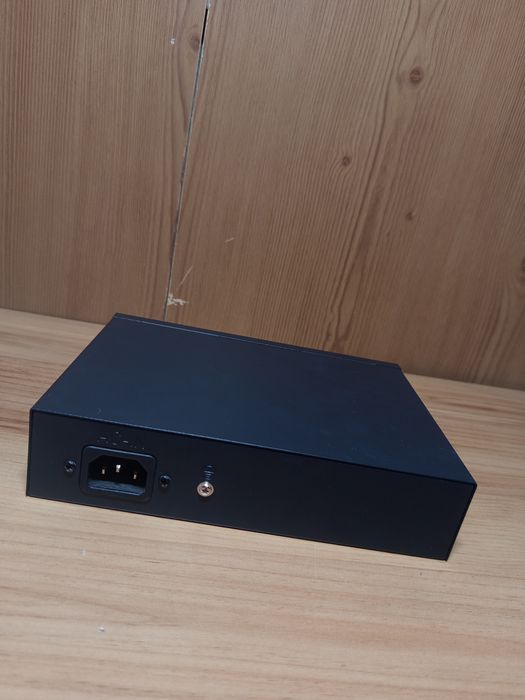 Przełącznik Goalake AI PoE Switch