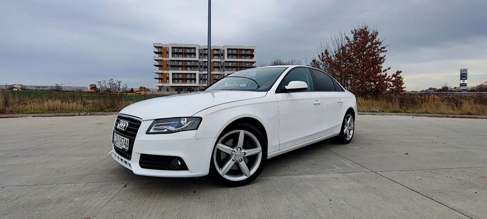 Audi A4 Limousine Audi A4 B8 2.0 TFSI Quattro 2012