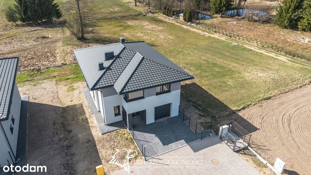 -Dom wolnostojący z garażem sąsiedztwie zieleni -