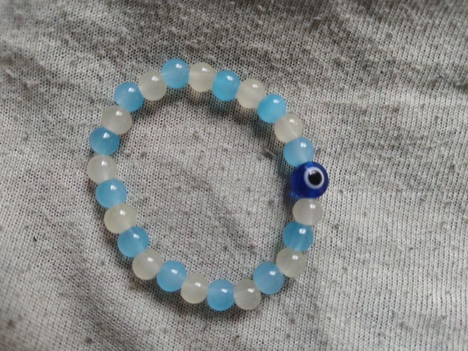 Bransoletka własnoręcznie robiona