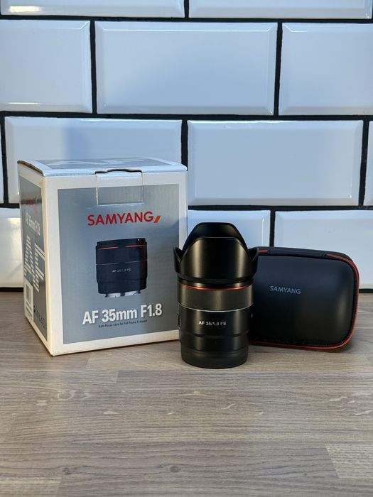 Samyang AF 35mm f1.8 lens Sony FE