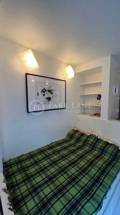 1 кімнатна  (євродвушка) на просп. Володимира Івасюка 9а