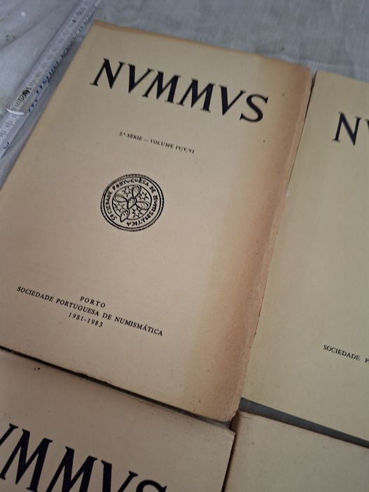11 números da revista NVMMVS numismática