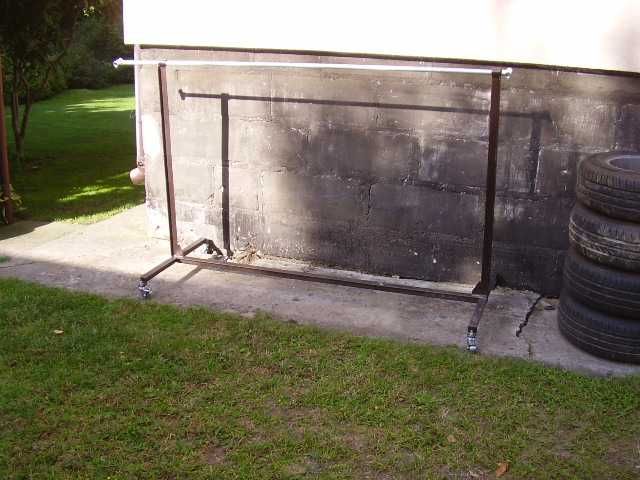 wieszak ,  stojak ,reklama mobilna