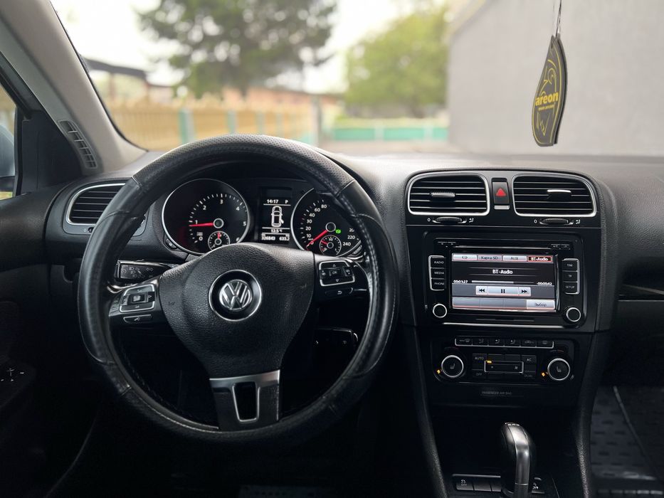 Volkswagen Golf VI 2011 рік 1.6 TDI АВТОМАТ