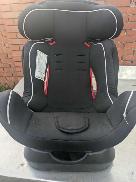 Крісло дитяче автомобільне