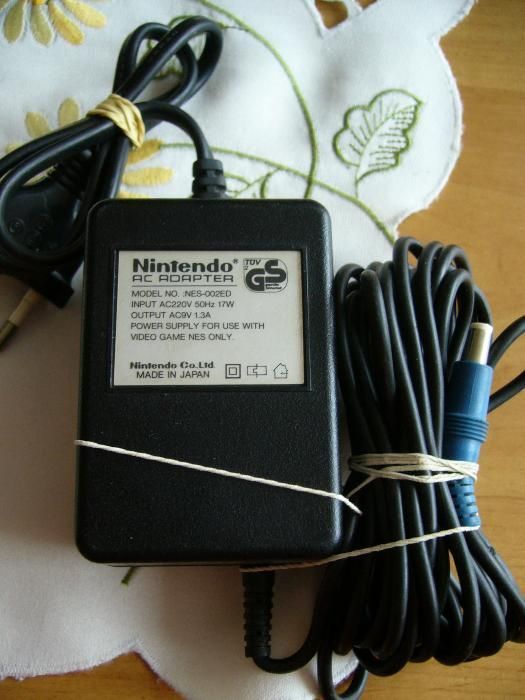 Zasilacz do konsoli SNEs lub NES