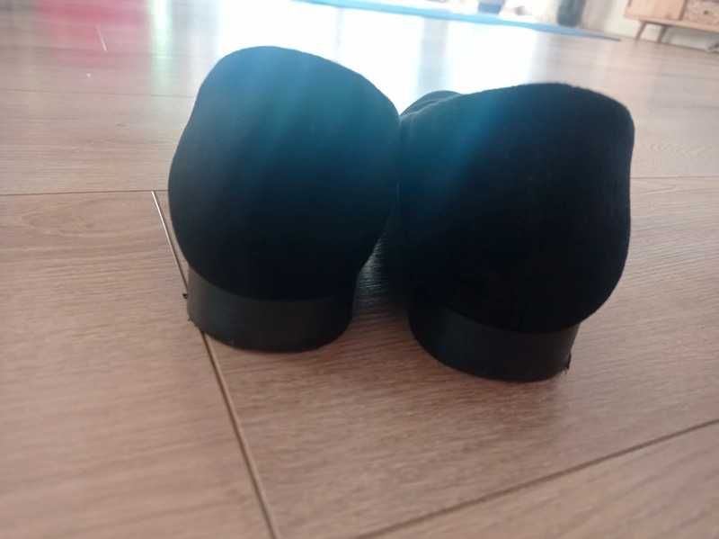 Buty czółenka zamszowe r.38