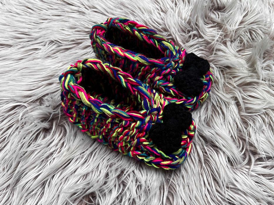 Wełniane kapcie rękodzieło roz. 38