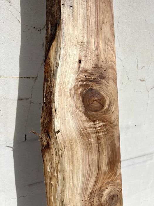 Tábua de Acácia natural — Peça Única