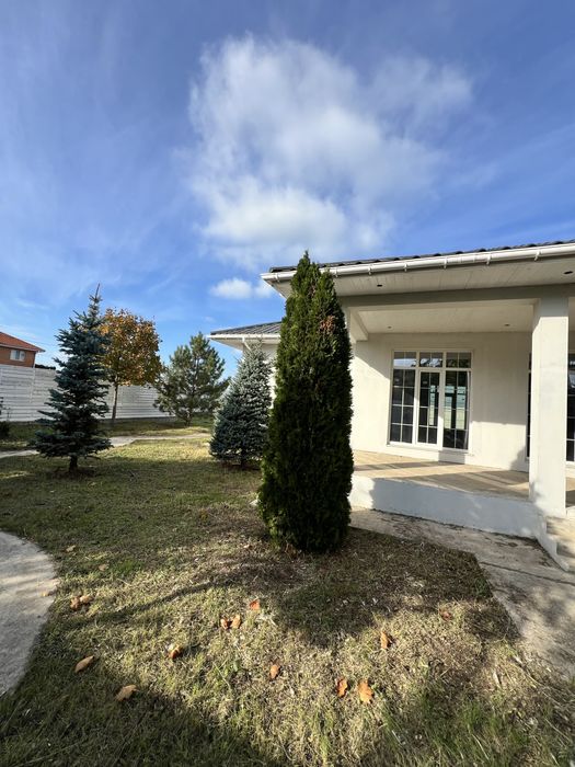 Дом  кирпичный  район Алтестово