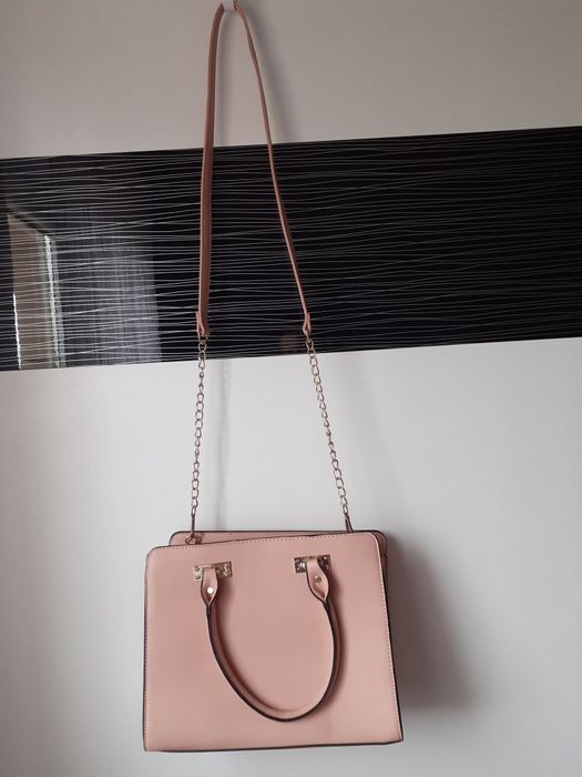 Elegancka torebka pudrowy róż
