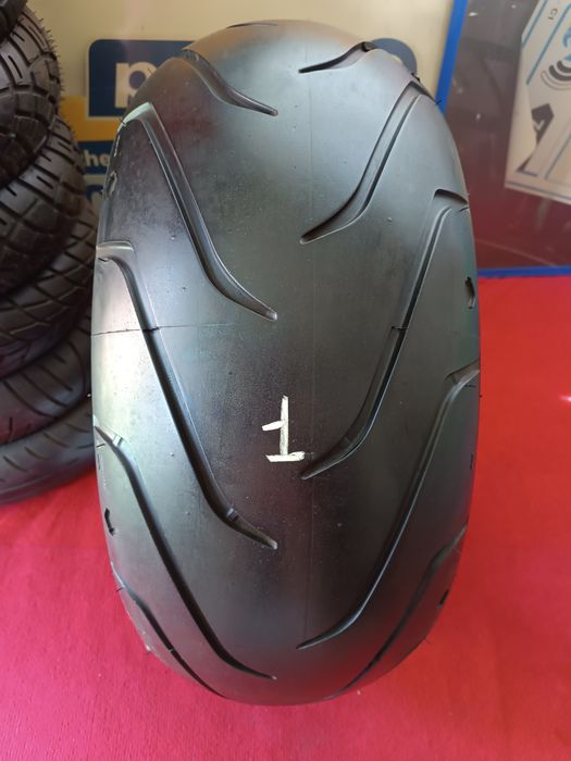 Мото шина 240/40R18, 260/40R18 з Німеччини