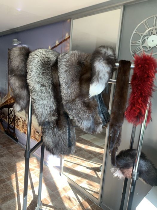 Шуби від 4300 грн та натуральні хутряні коміри від 500 грн

Продаю ве