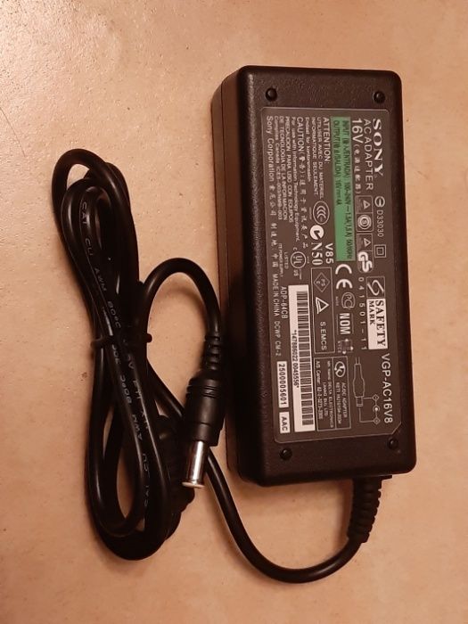 Carregador Sony 16v 4A 65W