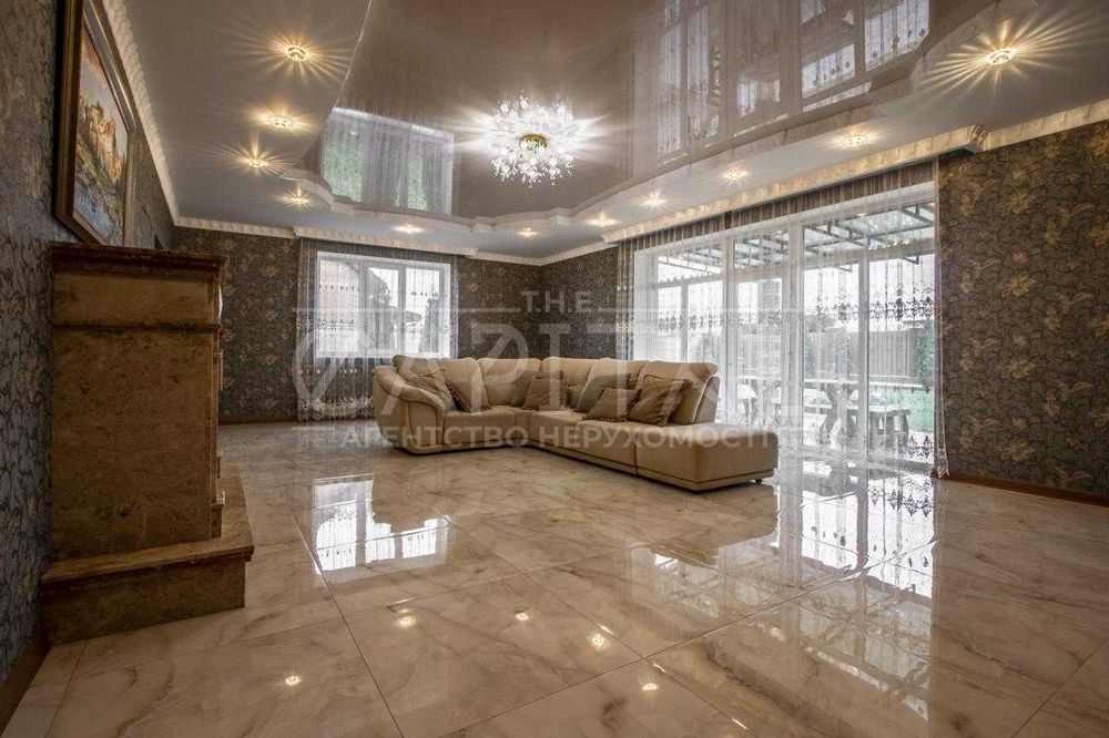 Продаж 2-поверхового будинку, 250 м2, с. Петропавлівська Борщагівка
