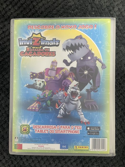 Caderneta Invizimals Batalha de Caçadores Coleção Completa