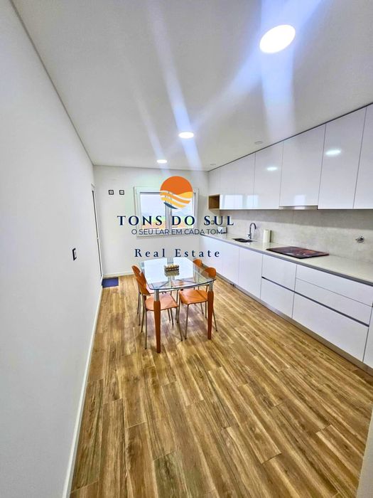 Apartamento T3 c/ suíte e garagem