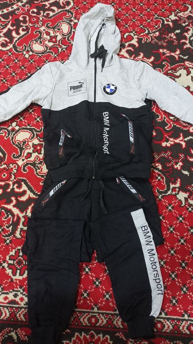 Продам спортивний костюм