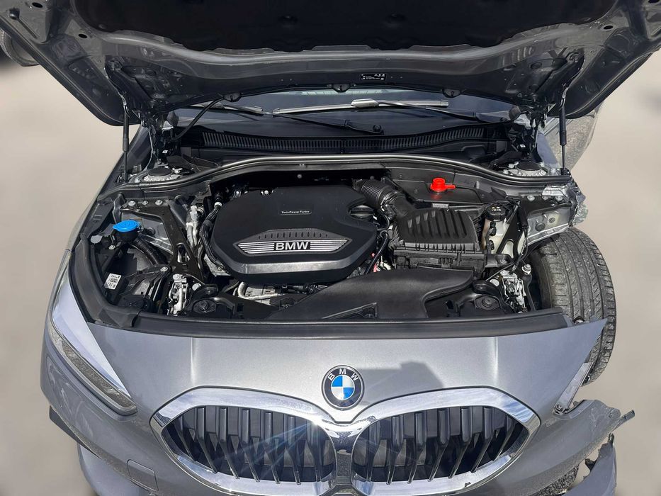 BMW 1 Hatchback (F40) 116 d Salvado