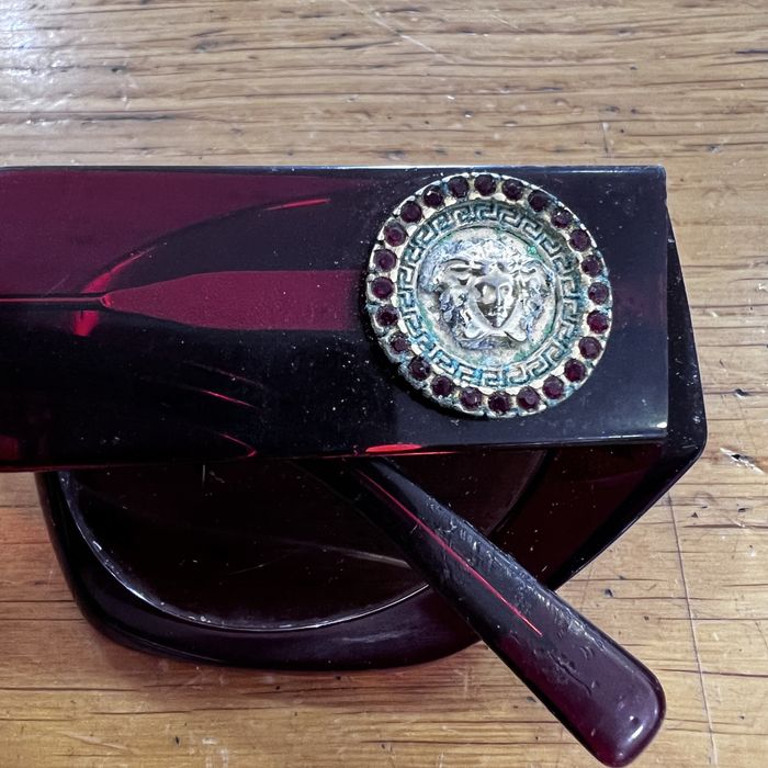 Óculos sol VERSACE VE 4376B c/ falhas