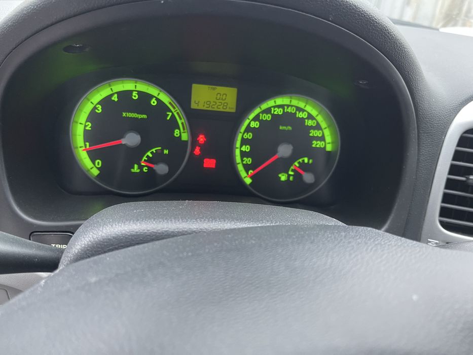 Hyundai Accent 1,6 газ бензин 2008 рік