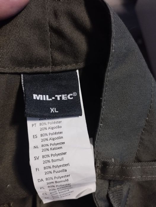 Komplet stroju na Harcerstwo