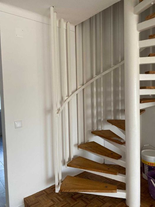 Aluga-se apartamento T2