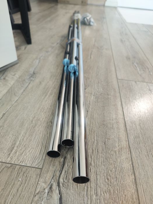 Wieszak, stojak na ubrania, metalowy. Idealny do garderoby,sklepu