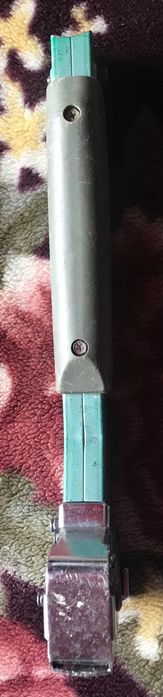 Zszywacz na zszywki Hitachi