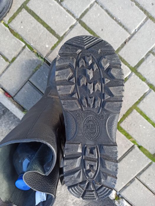 Сапоги Кожаные на меху 42 р.