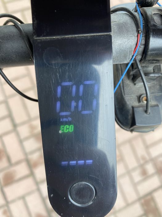 Продам електро самокат.