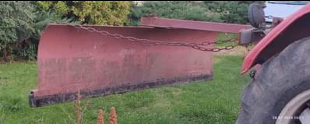 Pług do odśnieżania