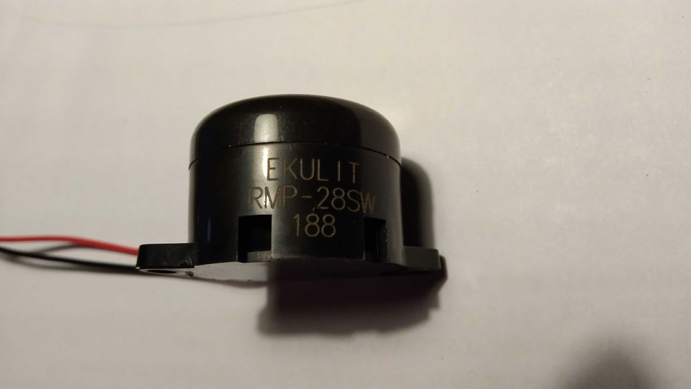 Przetwornik/brzęczyk piezoelektryczny