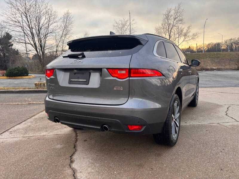 2019 Jaguar F-PACE