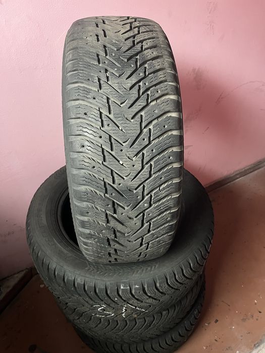 Шини Nokian Hakkapeliitta 8 SUV 245/55 R19 111T XL