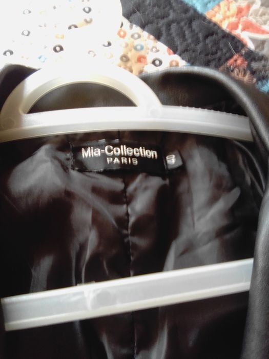 Casaco comprido preto