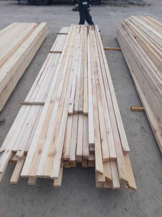 Пиломатеріали Брус 140*35*3м (дошка, кроква, доска, балка, рейка)