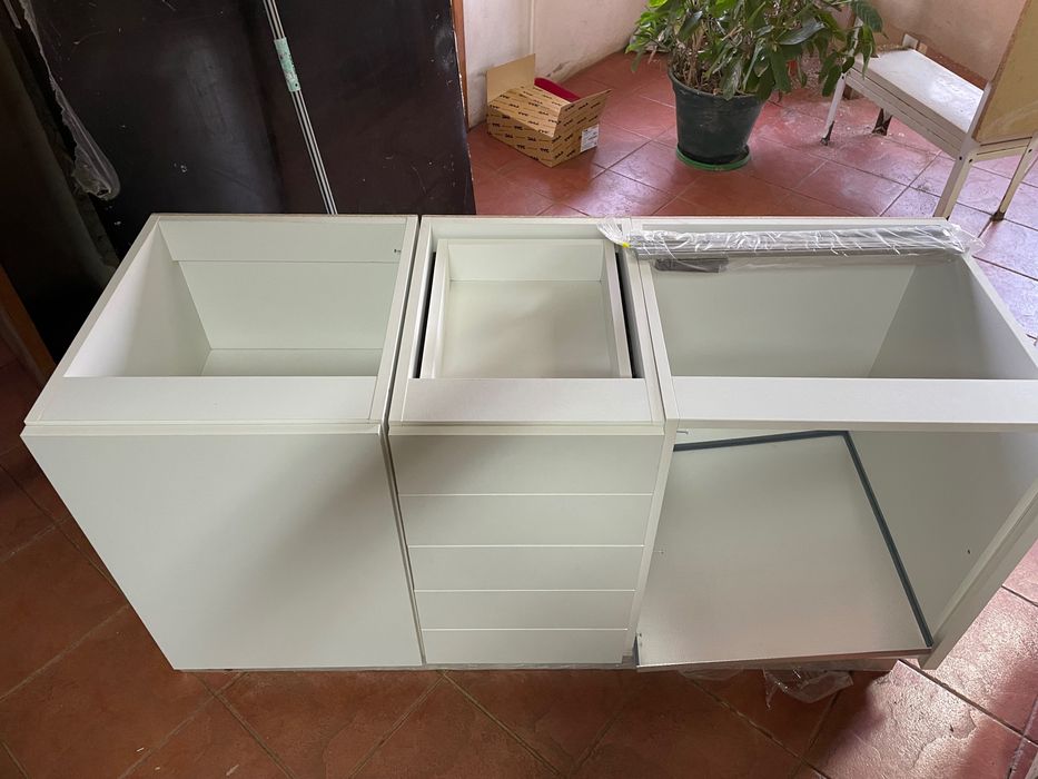 Armários cozinha Novos